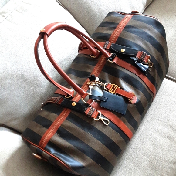 Fendi Boston travel bag  XXL Limited editio Firm price Deal ‼️‼️‼️‼️‼️‼️‼️ - Picture 14 of 15